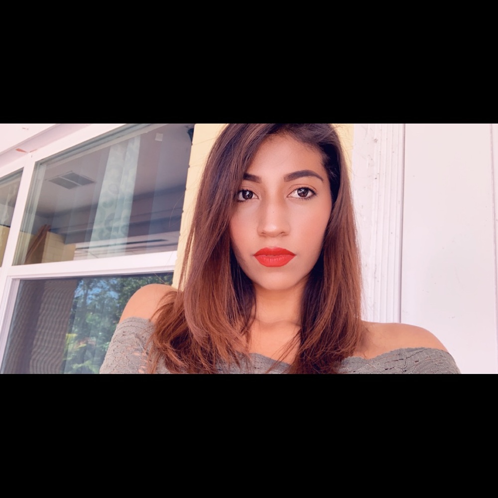 Meet your Posher, Maricruz